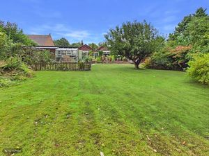 REAR GARDEN- click for photo gallery